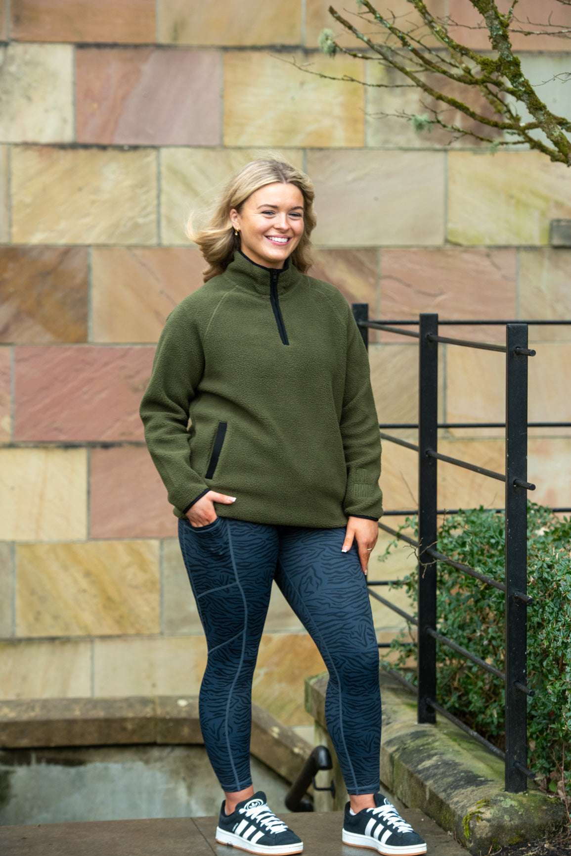 Pocket Fleece - Khaki & Black