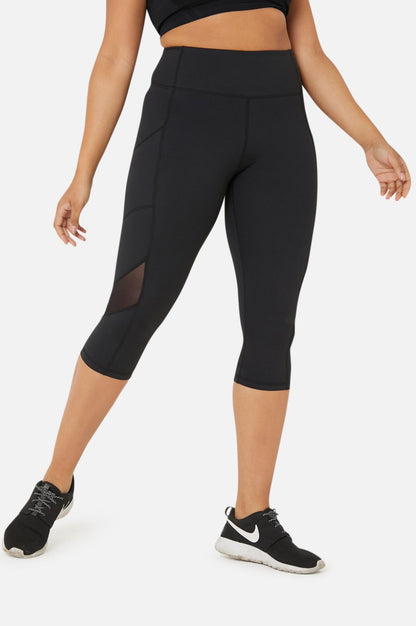 Cropped Sports Leggings V2 with Deep Side Pockets in Black