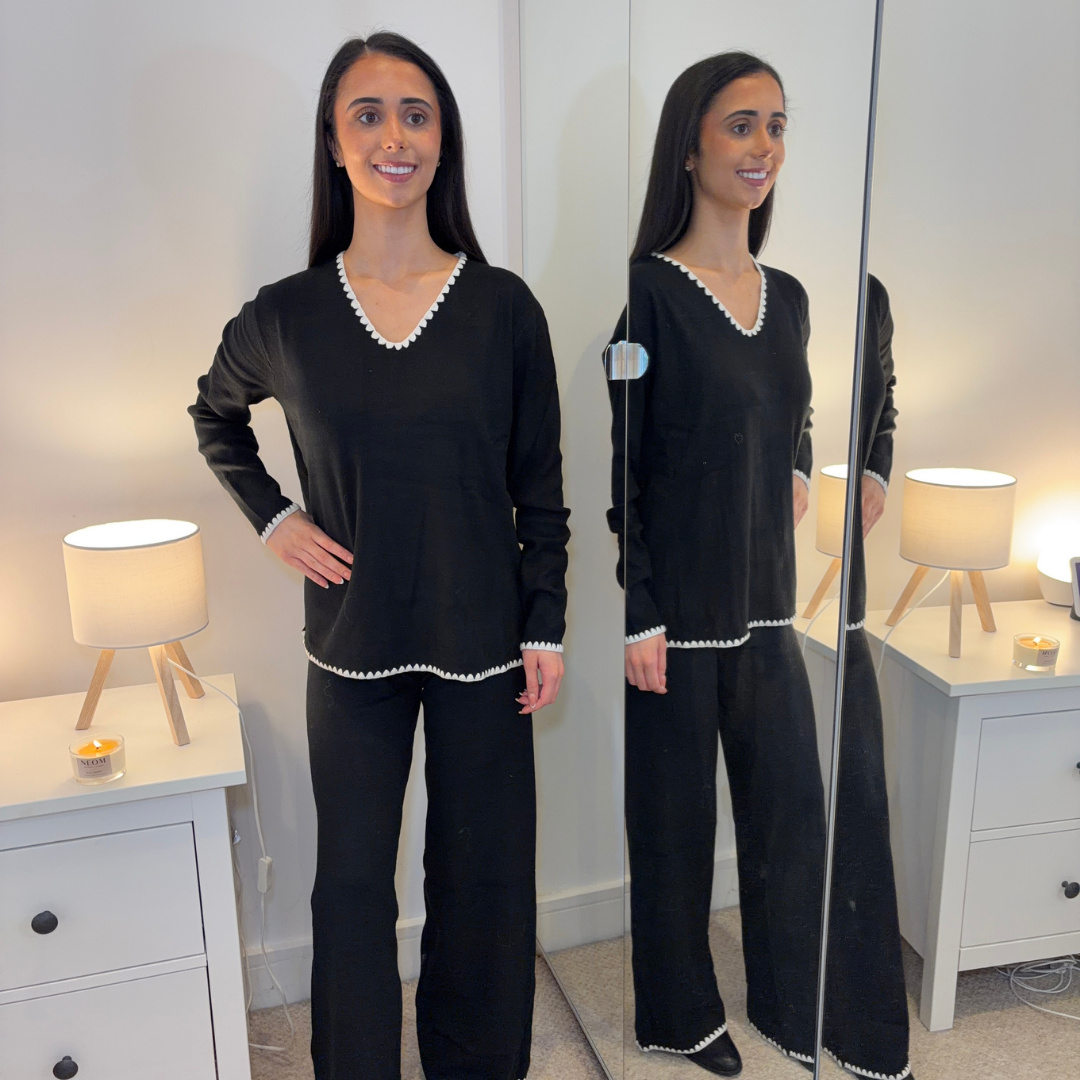 Black Scallop Edge 2 Piece Set