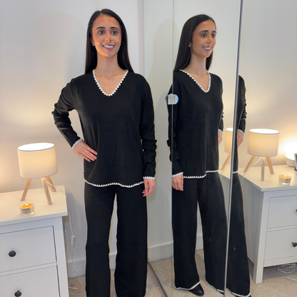 Black Scallop Edge 2 Piece Set