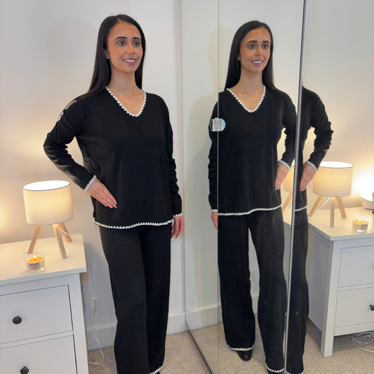 Black Scallop Edge 2 Piece Set