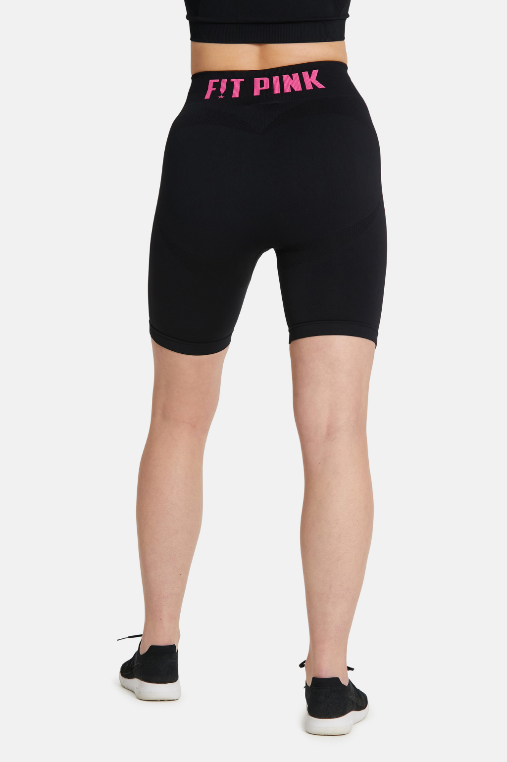 Seamless Compression Shorts in Black